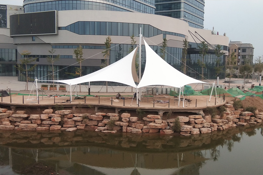 河北衡水张拉膜景观遮阳棚