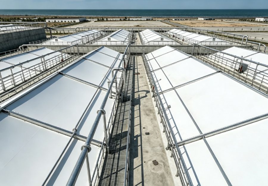 30000㎡ Liaoning chemical plant wastewater tank reverse membrane cover project completed