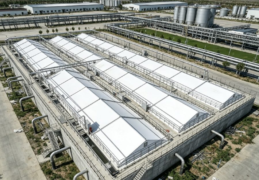30000㎡ Liaoning chemical plant wastewater tank reverse membrane cover project completed